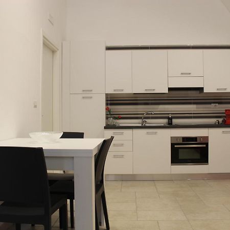 B&B Bianco Apartments Orta Nova Eksteriør billede